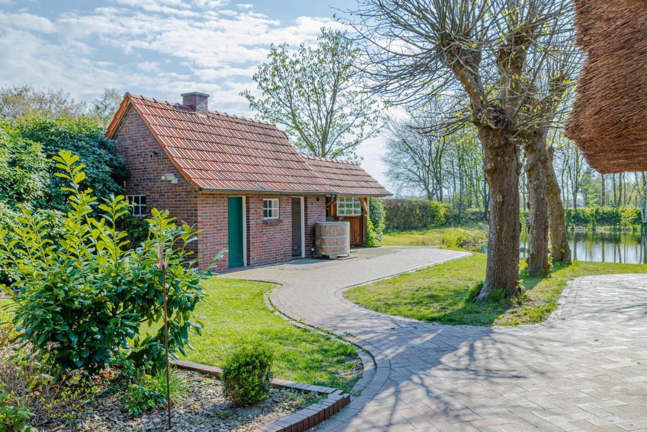 Reetdach Ostfriesenhaus Villa Sudbrookmerland Ngoại thất bức ảnh